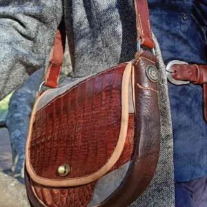 Bolso de cuero, diseño exclusivo bajo pedido